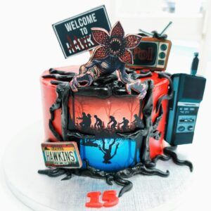 TARTA STRANGER THINGS